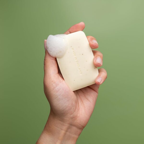 Advanced Salicylic Acid & Sulphur Scrub Treatment Soap - Image 5